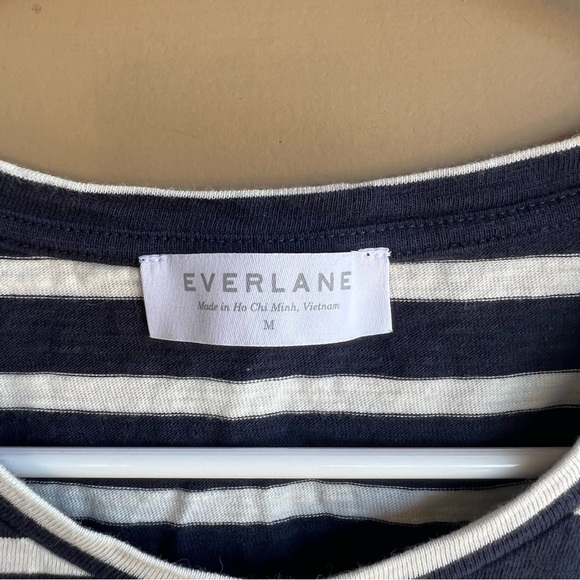 Everlane T-Shirt Dress Size M -  Navy Stripe Nautical Casual Modest - Picture 4 of 6